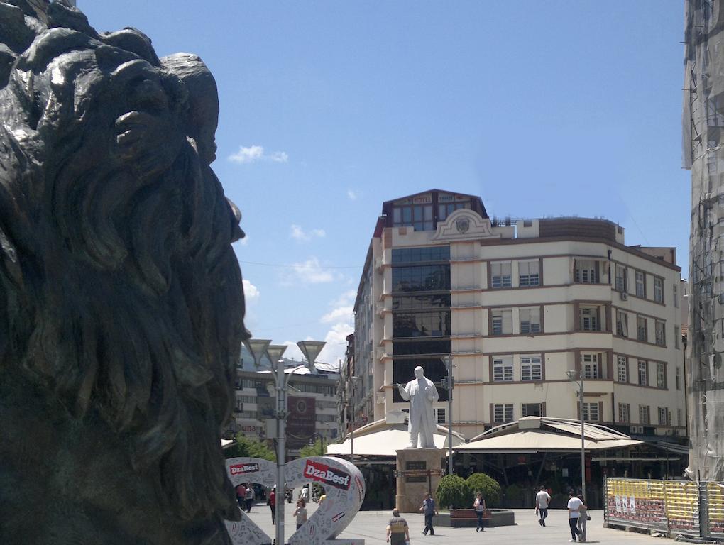 Hotel Square Skopje Exterior photo