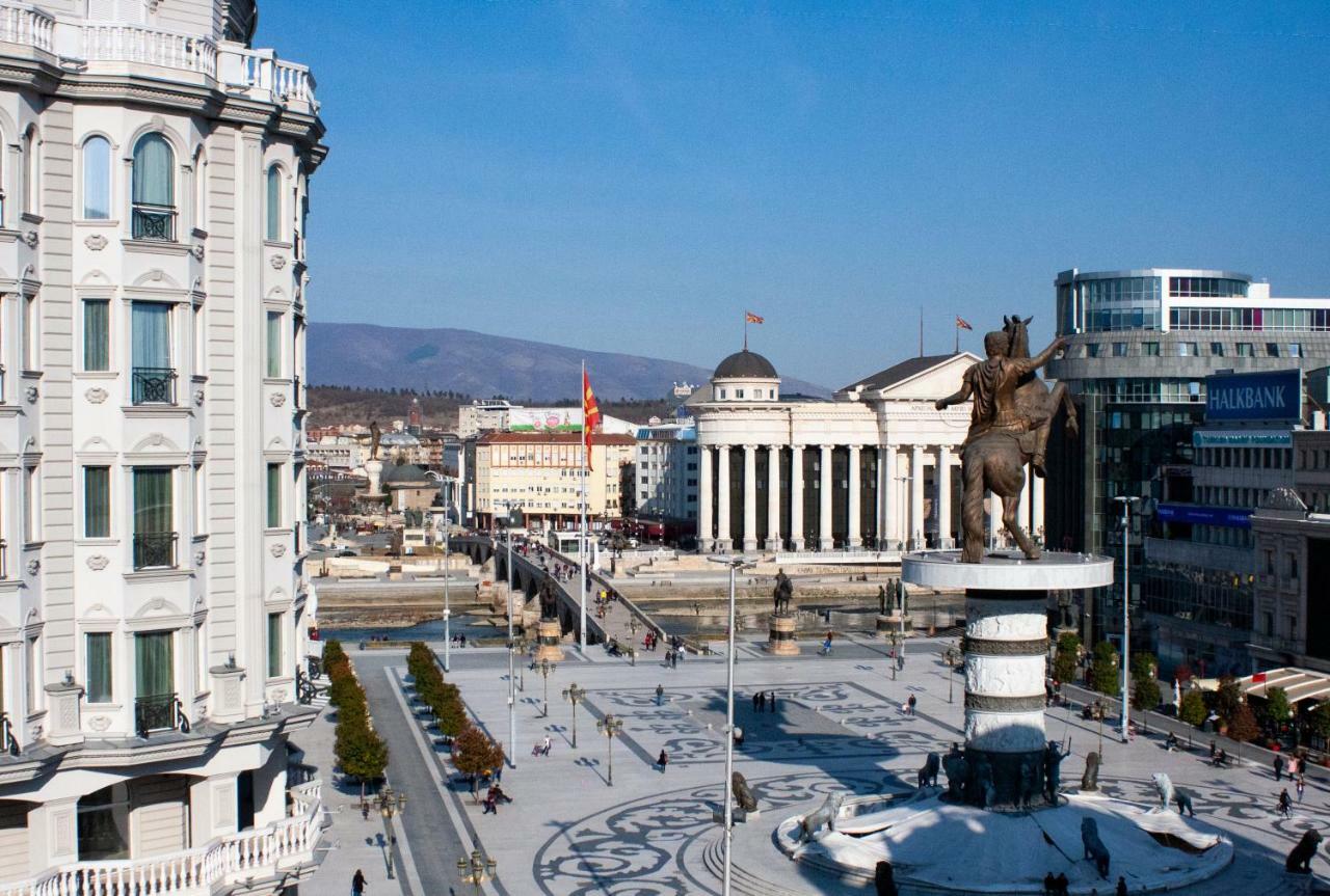 Hotel Square Skopje Exterior photo
